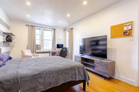 ניו יורק 2 Large Bedrooms In Rego Park מראה חיצוני תמונה
