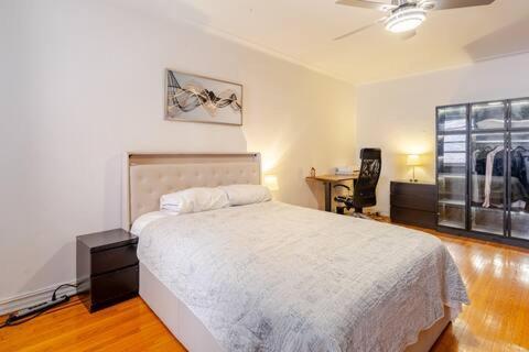 ניו יורק 2 Large Bedrooms In Rego Park מראה חיצוני תמונה